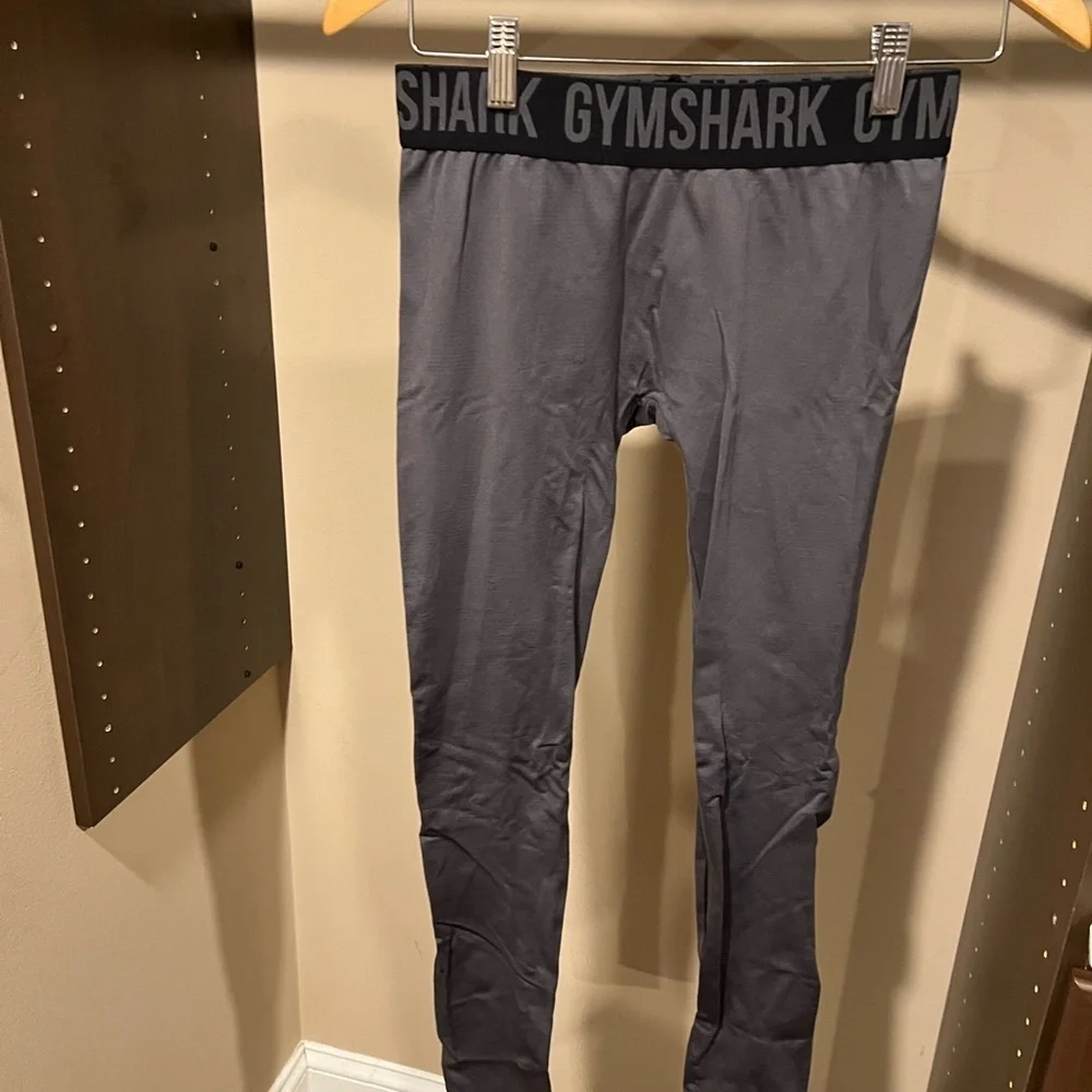 Gymshark Black and Gray Activewear